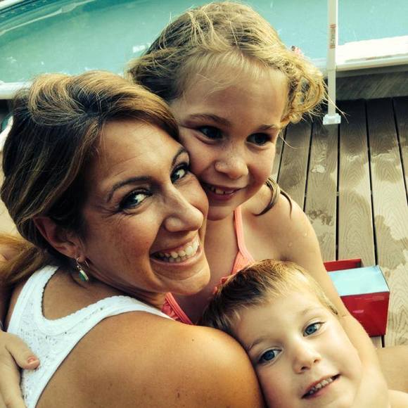 Meet your Posher, Echo - Picture 2 of 2