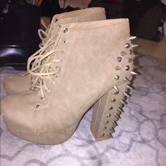 Perfect condition heels!