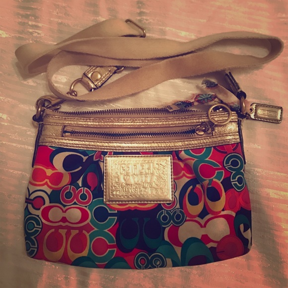 Coach Poppy clutch bag