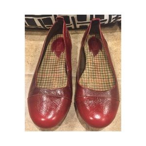 Red Born Flats