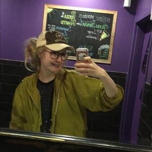 Meet your Posher, Erin