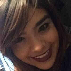 Meet your Posher, Cynthia