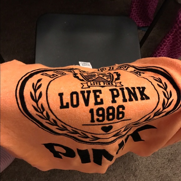 Pink - Picture 4 of 4