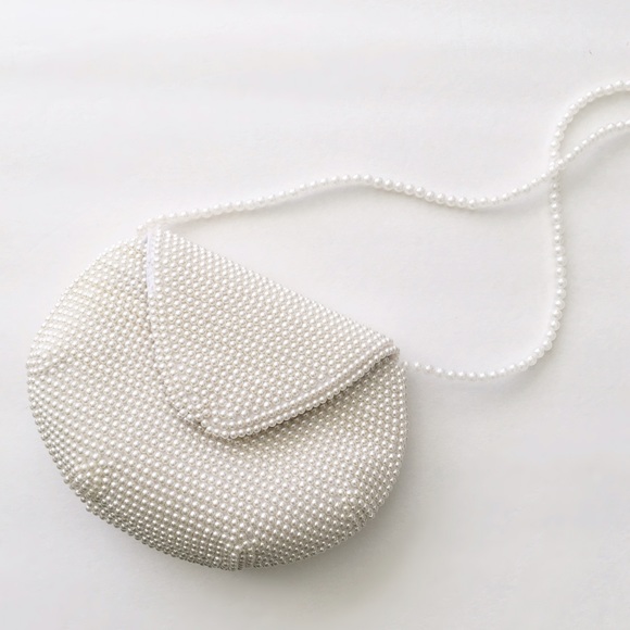 Vintage Handbags - Vintage Pearl Purse