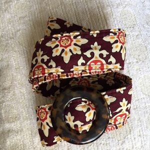 Must sell by Tues.! ⬆️ Vera Bradley Print Belt