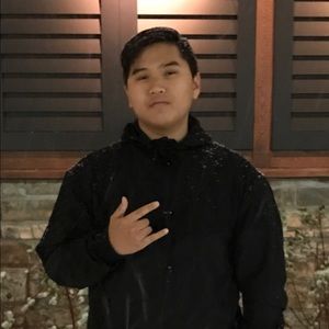 Meet your Posher, Aaron