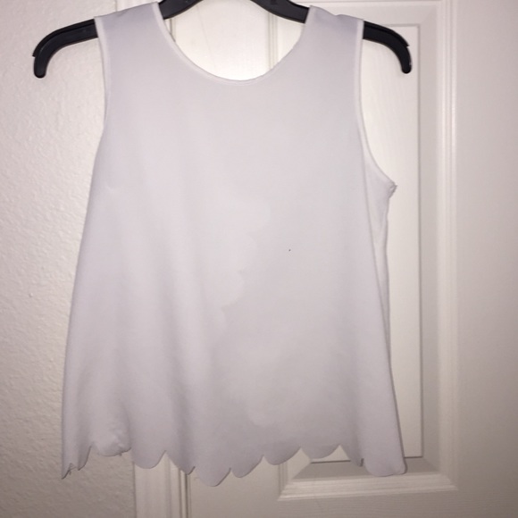 white tank