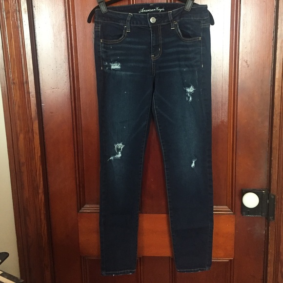 Dark wash distressed jeggings