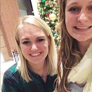 Meet your Posher, Marissa