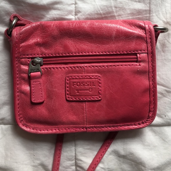 Strawberry Pink Fossil Crossbody Bag - Picture 2 of 4