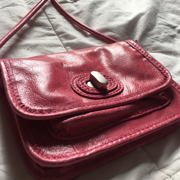 Strawberry Pink Fossil Crossbody Bag - Picture 3 of 4
