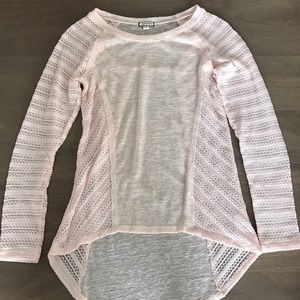 Eyeshadow pale pink top