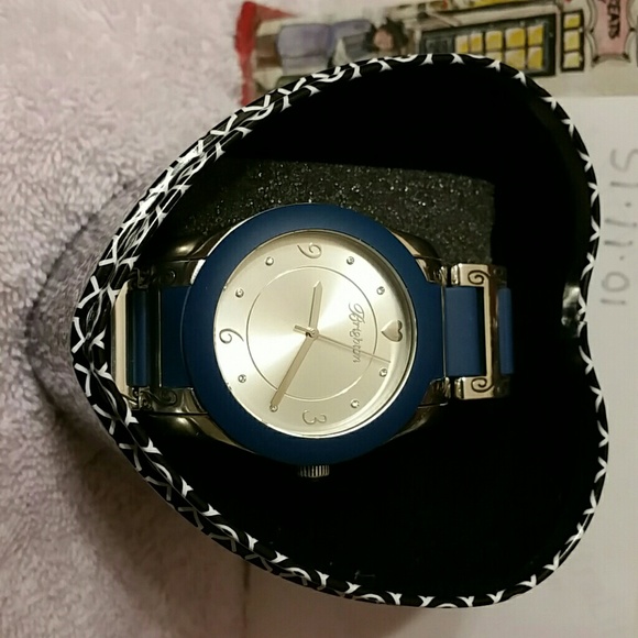 Brighton Blue Brooklyn watch. NWOT    tin