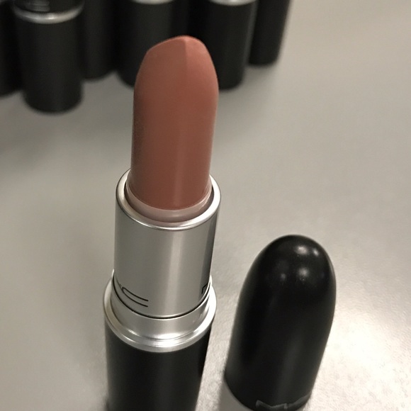 MAC The Faerie Glen Lustre lipstick LE DC