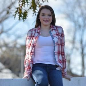 Meet your Posher, Brooke