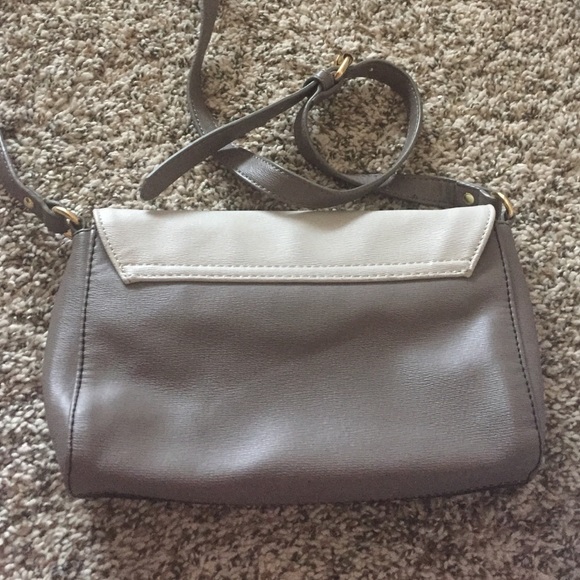 Purse - Picture 2 of 3