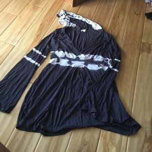 Boston Proper grey hoodie. Super soft! slimming. S