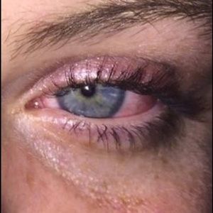 Meet your Posher, Zoe