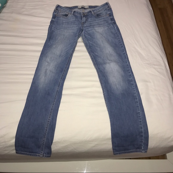 Hollister jeans