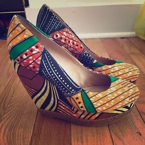 ALdo tribal wedges