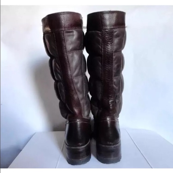 Vintage FRYE Quilted Brown Leather Tall Riding Boots 6 B Made in USA - Picture 3 of 4