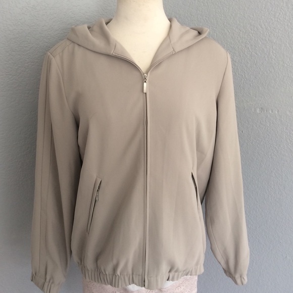 Focus 2000 Tan Jacket