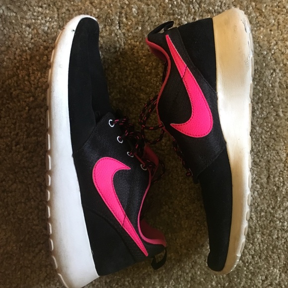 Nike Roshe Runs