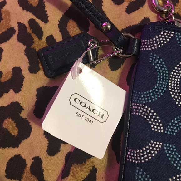 Authentic Coach Wallet - Picture 2 of 4