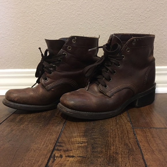 VINTAGE LEATHER BOOTS
