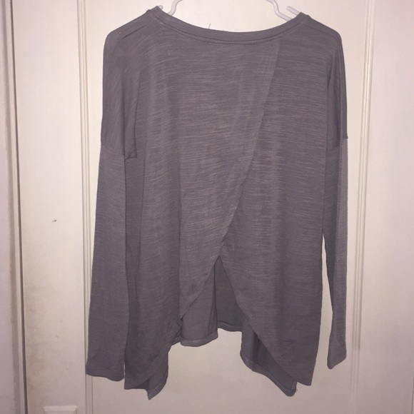 Grey long sleeve top with split back - Picture 2 of 4