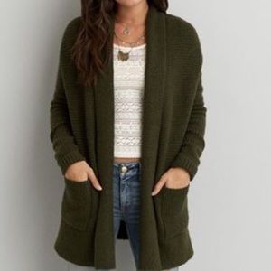 American Eagle Sweater Cardigan