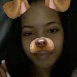 Meet your Posher, Janay