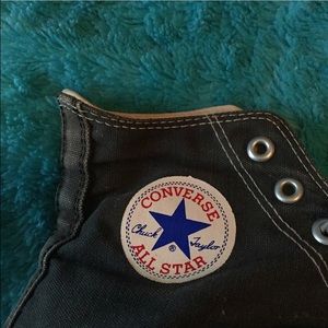 Men's size 8 black vintage converse