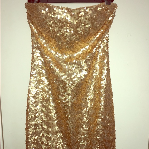 🎉NYE Gold Sequin Dress🎉