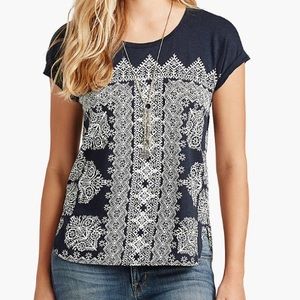 Lucky Brand T-Shirt