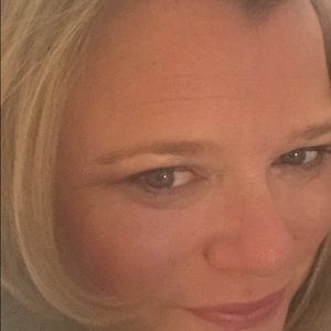 Meet your Posher, Helena