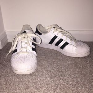 adidas superstars