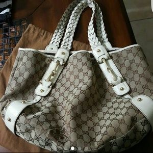 100%  AUTHENTIC PELHAM BAG