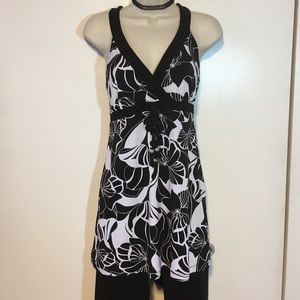 B/W Halter EUC XS from White House Black Market