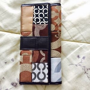 Coach wallet
