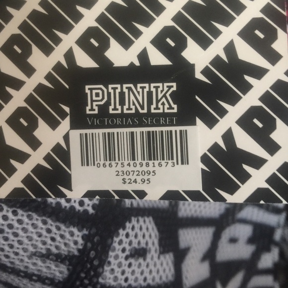 Pink Victoria's Secret beauty bag - Picture 3 of 4