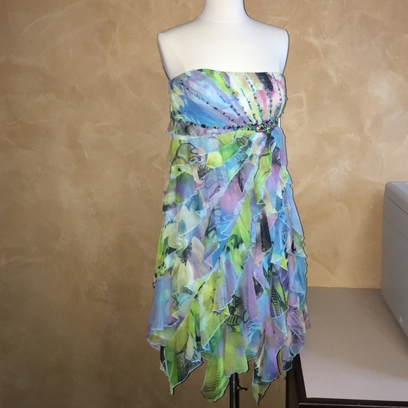Multi colored strapless dress