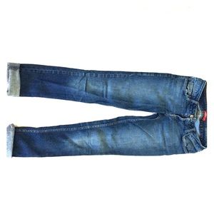 Classic vintage style, boot cut skinnies