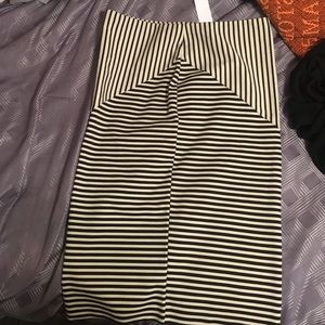 Midi skirt, abstract off white & black stripes.