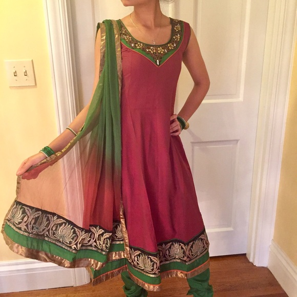 [NEW] Indian Anarkali Churidar set - Picture 2 of 4