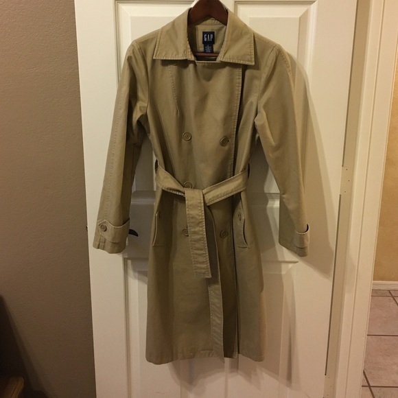 Gap Khaki Trench Coat with belt