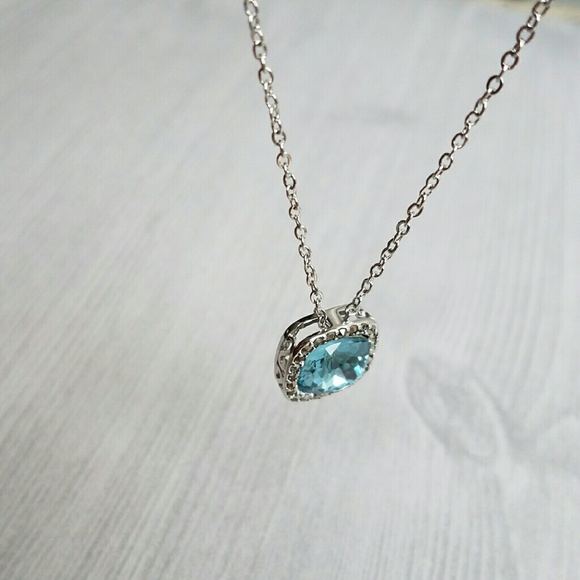 4 CT AQUAMARINE AND MARCASITE NECKLACE - Picture 2 of 4
