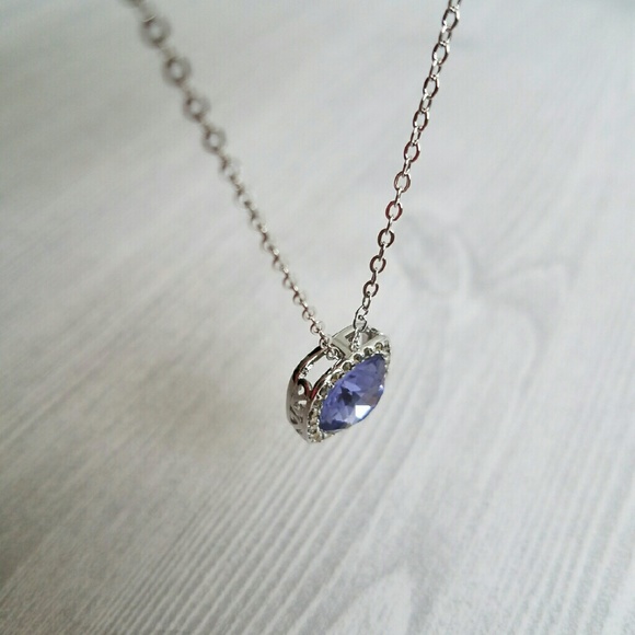 4 CT CRYSTAL TANZANITE AND MARCASITE NECKLACE - Picture 4 of 4