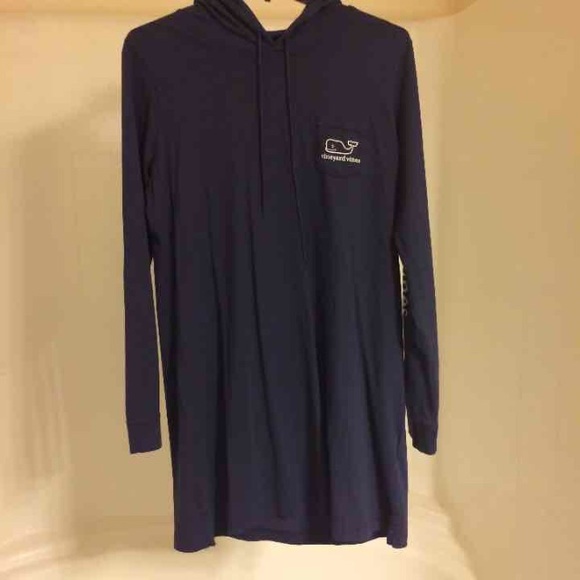 vineyard Vines dress