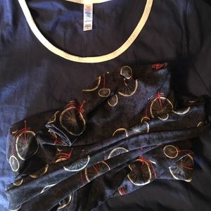 Lularoe classic tee large